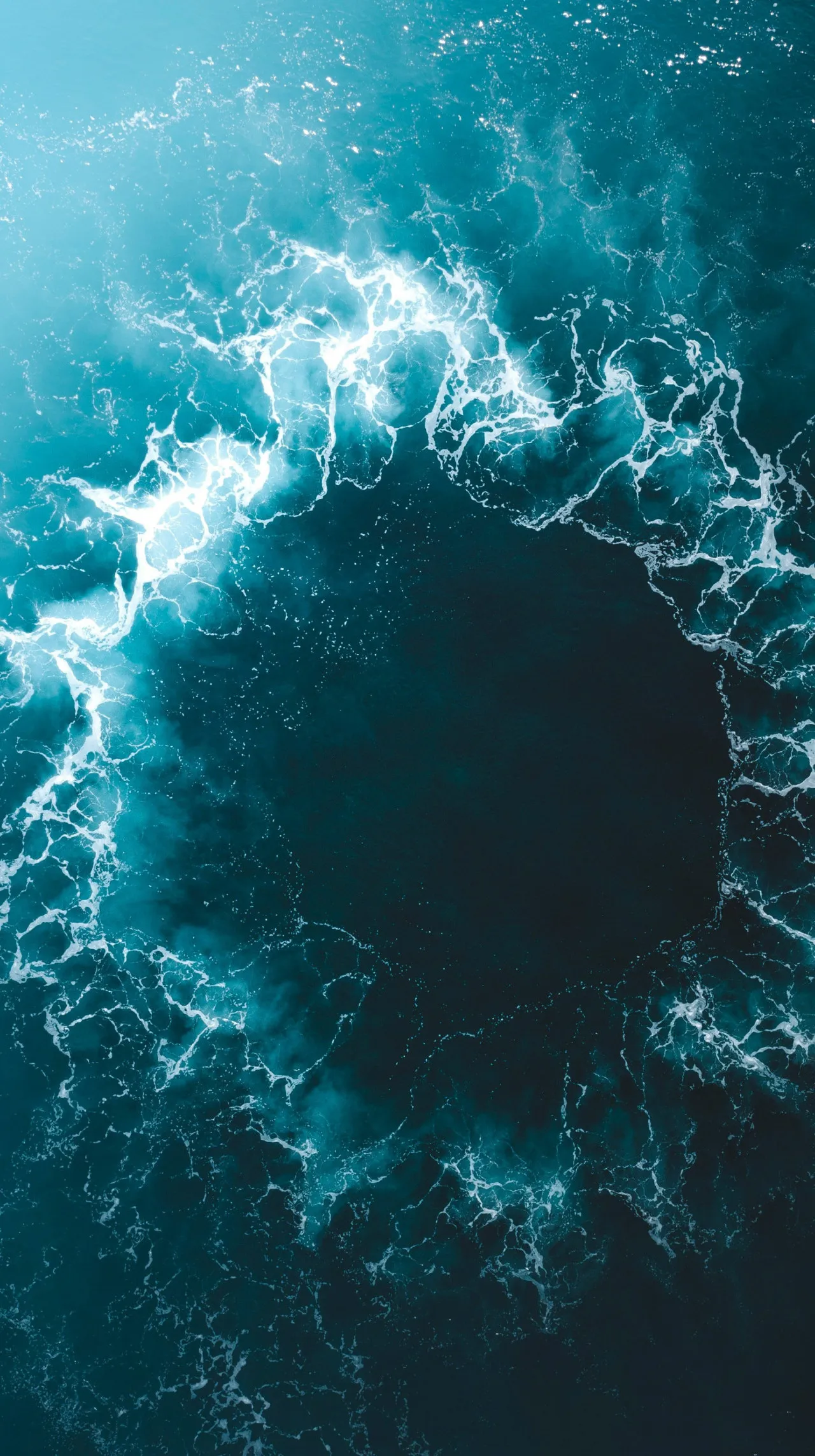 Wave in circle