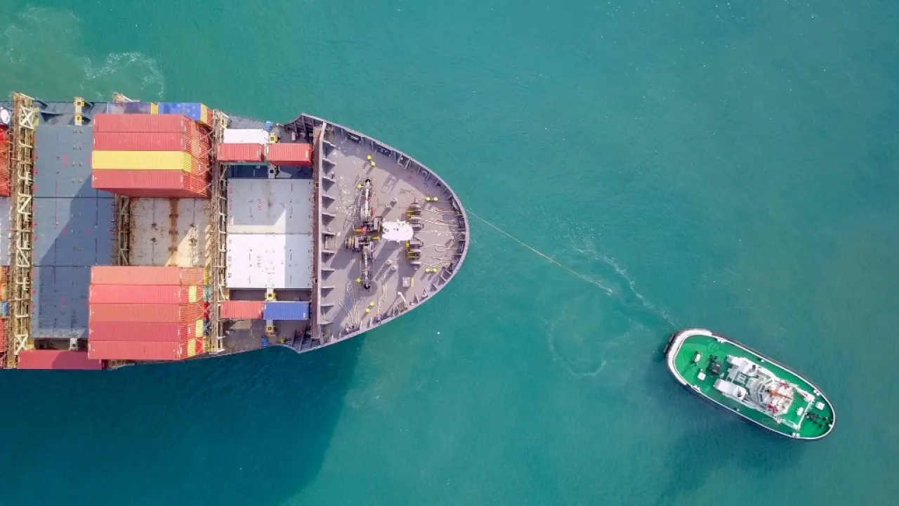 about intro container tug